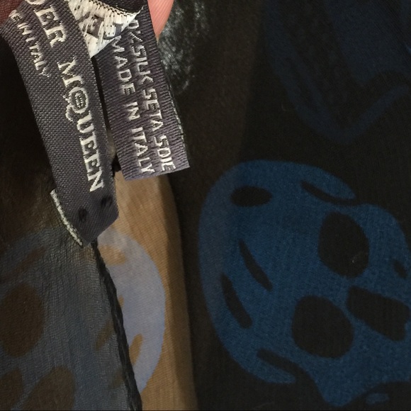 Silk scarf Alexander Mcqueen - Picture 4 of 6